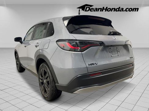 New 2026 Honda HR-V Sport image 3