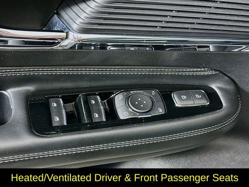 Used 2022 Lincoln Corsair Reserve w/ Elements Package image 24