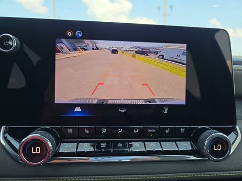 New 2026 Chevrolet Colorado ZR2 AWD/4WD image 22