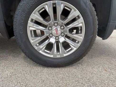 Used 2021 GMC Sierra 1500 Denali AWD/4WD image 10