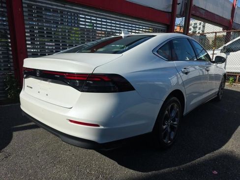 Used 2024 Honda Accord EX image 5