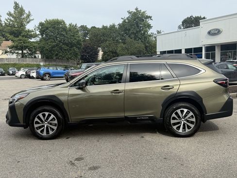 Certified 2025 Subaru Outback Premium image 11