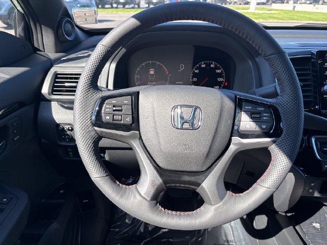 New 2026 Honda Ridgeline Black Edition image 14