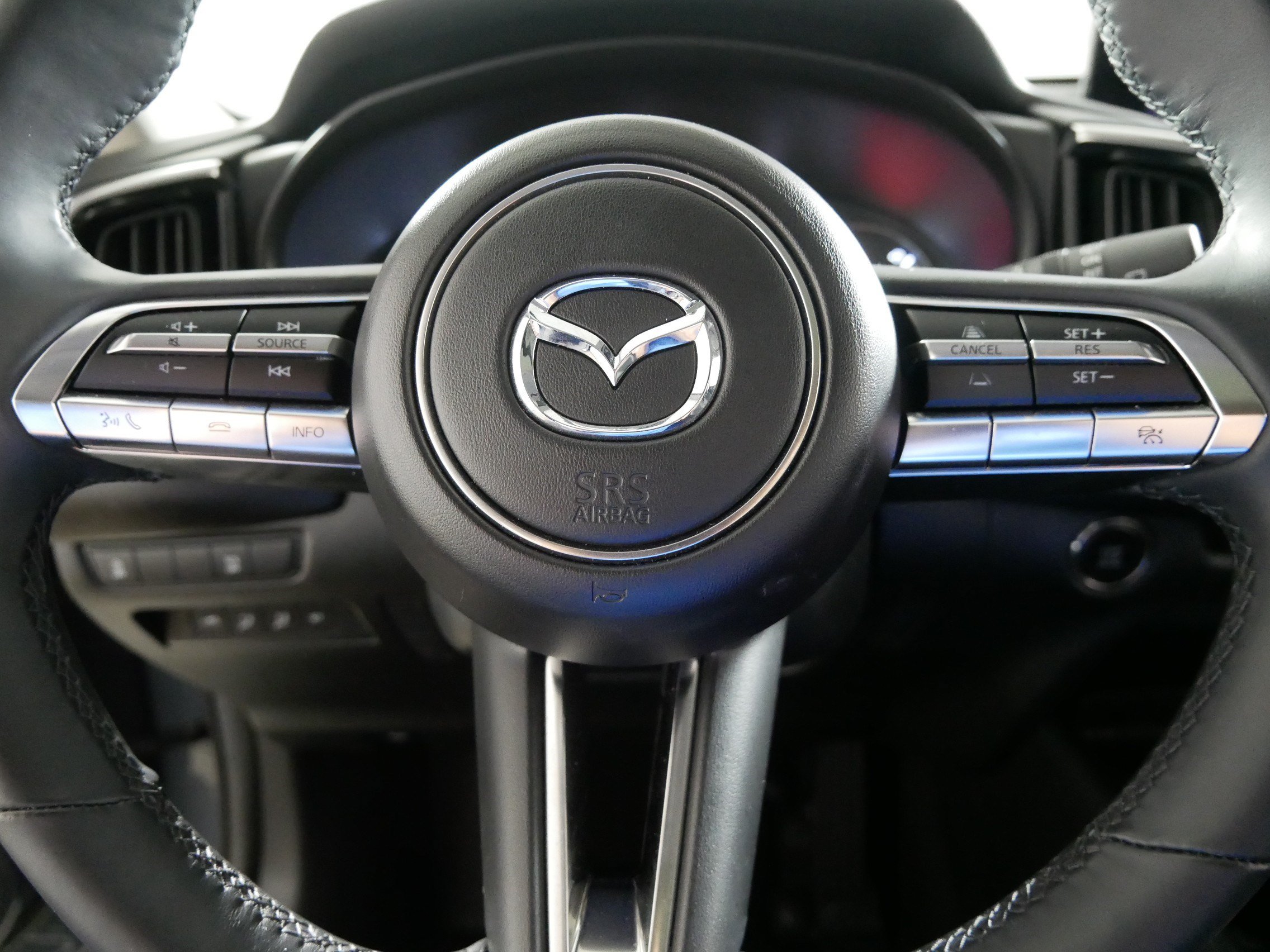 Used 2025 MAZDA CX-50 AWD 2.5 S w/ Premium Plus Pkg image 25