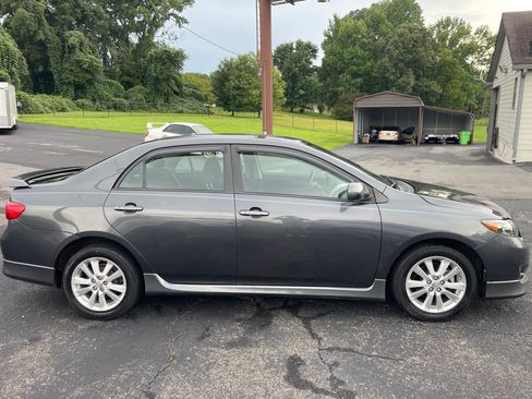 Used 2009 Toyota Corolla S FWD image 7