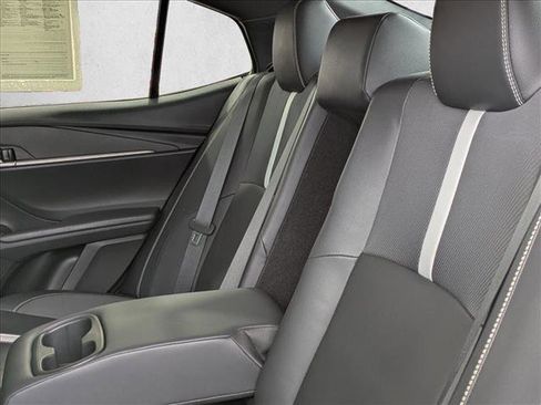 Used 2025 Toyota Camry SE FWD image 22