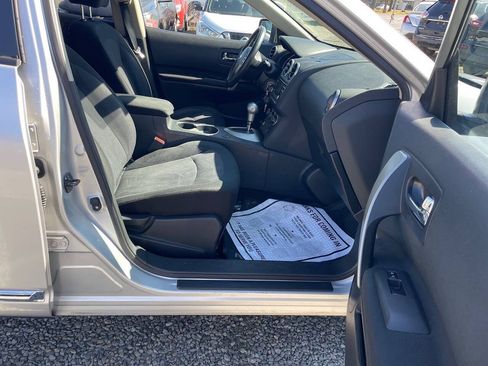 Used 2013 Nissan Rogue S w/ Special Edition Pkg AWD/4WD image 12