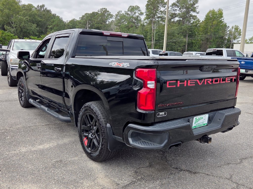 Used 2023 Chevrolet Silverado 1500 RST w/ Redline Edition AWD/4WD image 11