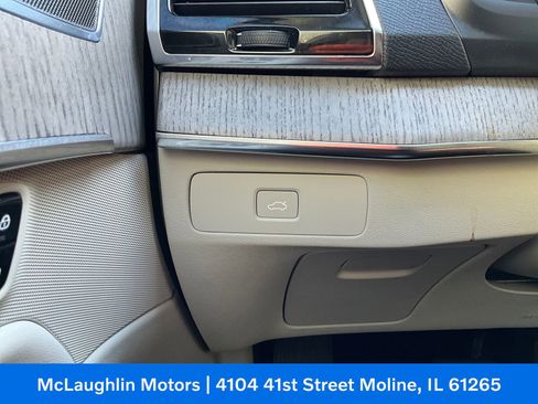 Certified 2023 Volvo XC90 B6 Plus w/ Protection Package image 25