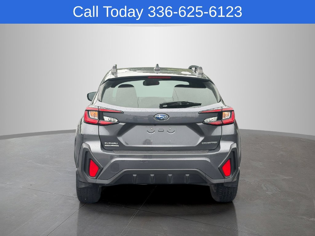 Used 2024 Subaru Crosstrek 2.0i Premium AWD/4WD image 4