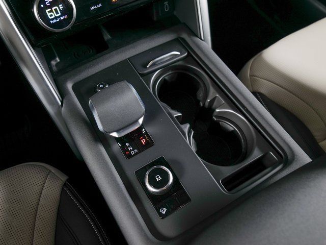 New 2026 Land Rover Discovery Dynamic SE AWD/4WD image 13