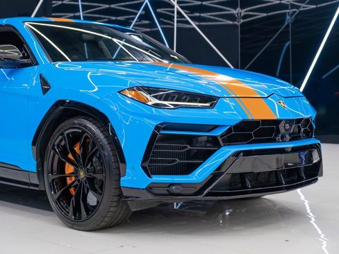 Used 2022 Lamborghini Urus image 5