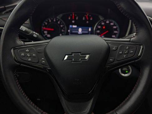 Used 2022 Chevrolet Equinox RS image 40