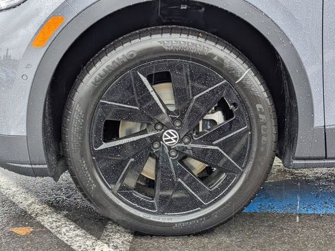 New 2026 Volkswagen ID.4 Pro S image 38