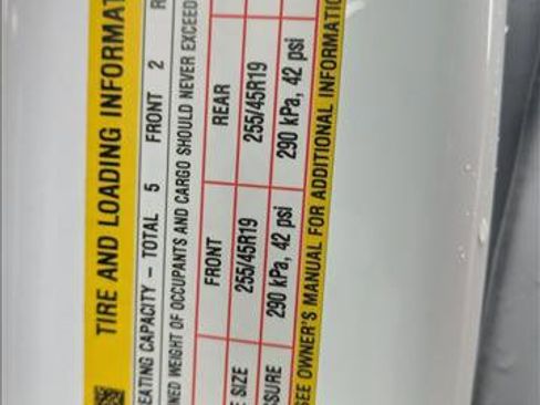 Used 2025 Tesla Model Y Long Range image 15