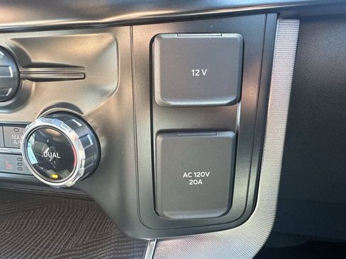 Used 2022 Ford F150 Platinum w/ Equipment Group 701A High image 22