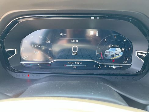 Used 2023 GMC Yukon Denali AWD/4WD image 22