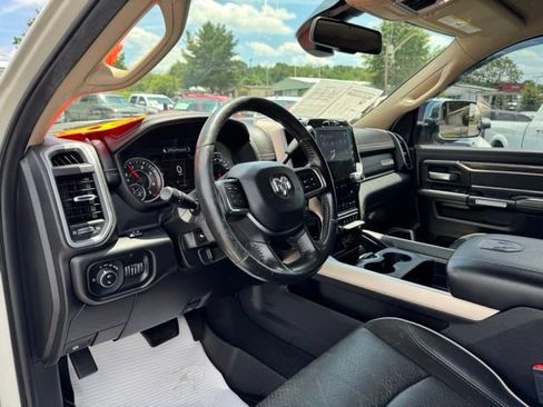 Used 2019 RAM 2500 Laramie AWD/4WD image 9