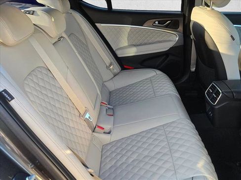 Used 2025 Genesis G70 3.3T Advanced w/ Sport Prestige Package image 21