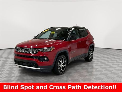 Used 2024 Jeep Compass Limited image 4