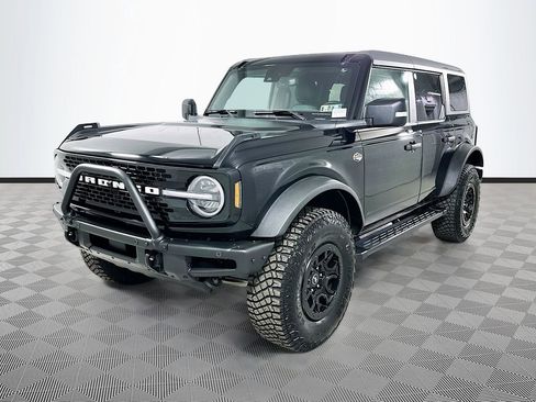 Certified 2023 Ford Bronco Wildtrak AWD/4WD image 3
