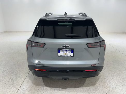 New 2026 Chevrolet Equinox RS w/ Safety and Technology Package FWD image 4