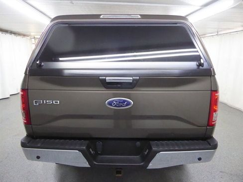 Used 2015 Ford F150 XLT w/ Equipment Group 302A Luxury image 5