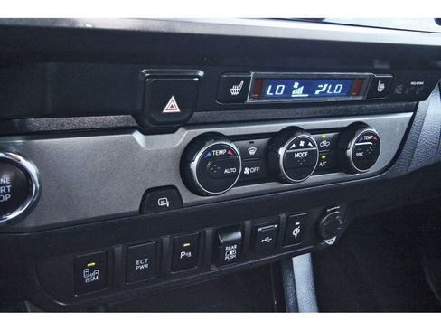 Used 2020 Toyota Tacoma TRD Sport w/ TRD Premium Sport Package RWD image 26