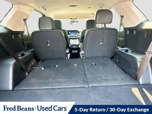 Used 2024 Hyundai Palisade SEL FWD image 32