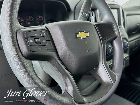 Used 2025 Chevrolet Silverado 2500 Custom w/ Custom Convenience Package image 27