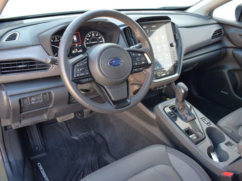 Used 2025 Subaru Crosstrek 2.5i Limited w/ Crosstrek Mirror Package AWD/4WD image 10