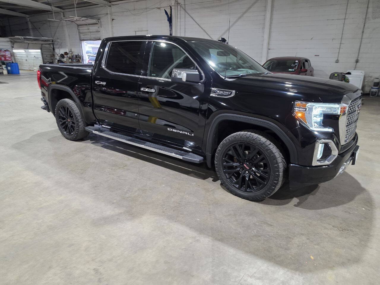 Used 2019 GMC Sierra 1500 Denali w/ Driver Alert Package II AWD/4WD image 20