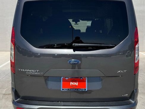 Used 2018 Ford Transit Connect XLT image 4