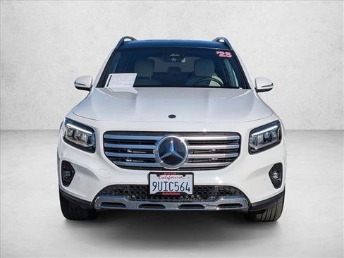 Certified 2025 Mercedes-Benz GLB 250 image 2