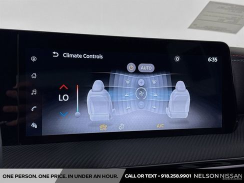 New 2025 Nissan Kicks SR image 15