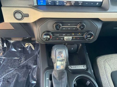New 2026 Ford Bronco Big Bend AWD/4WD image 25