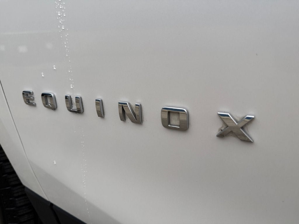 Used 2023 Chevrolet Equinox Premier AWD/4WD image 35