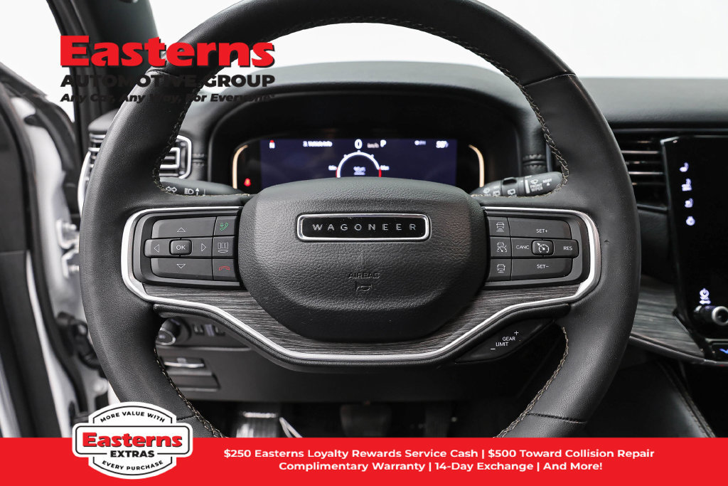 Used 2024 Jeep Wagoneer Series II AWD/4WD image 11