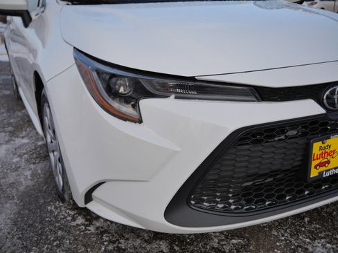 Certified 2022 Toyota Corolla LE image 17