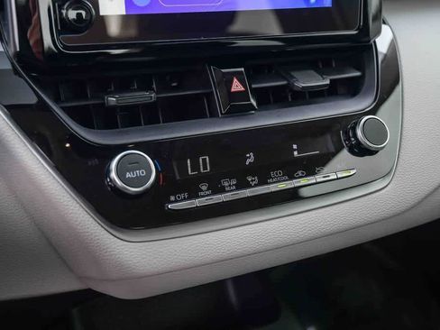 Certified 2026 Toyota Corolla LE FWD image 21
