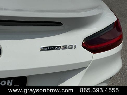 Used 2023 BMW Z4 sDrive30i w/ Premium Package RWD image 11