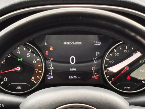 Used 2020 Jeep Compass Limited FWD image 13