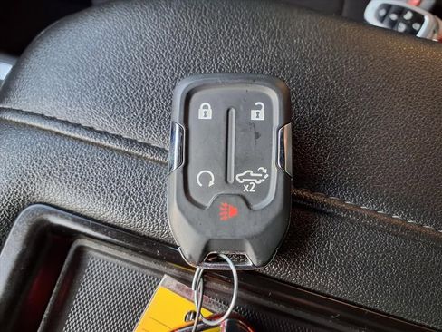 Used 2022 Chevrolet Silverado 1500 RST w/ Safety Package image 9