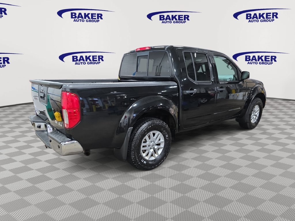 Used 2016 Nissan Frontier SV AWD/4WD image 5