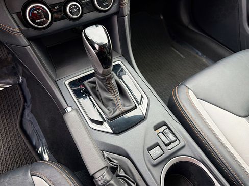 Used 2019 Subaru Crosstrek 2.0i Limited w/ Popular Package #3 image 11