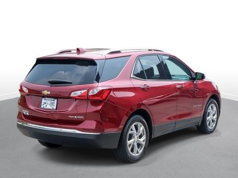 Used 2018 Chevrolet Equinox Premier AWD/4WD image 8