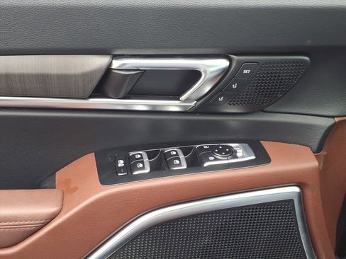 Used 2024 Kia Telluride SX Prestige image 25