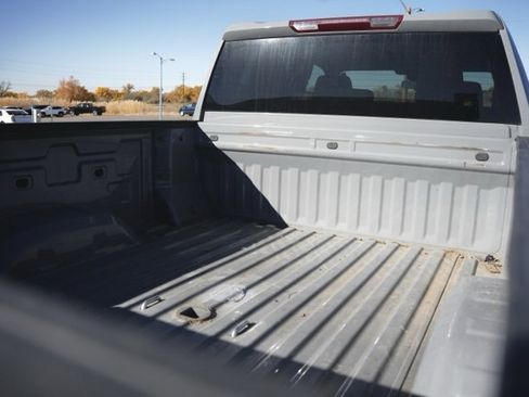 Used 2024 Chevrolet Silverado 2500 Custom w/ Custom Convenience Package image 10