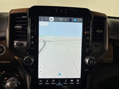 Used 2022 RAM 1500 Limited w/ Bed Utility Group image 20