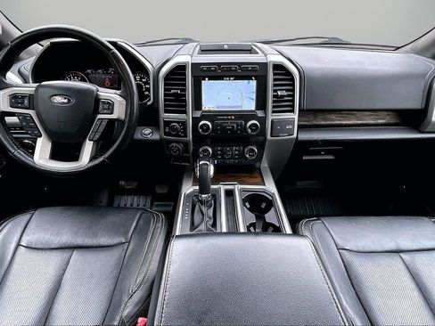 Used 2019 Ford F150 Lariat w/ Equipment Group 502A Luxury image 15